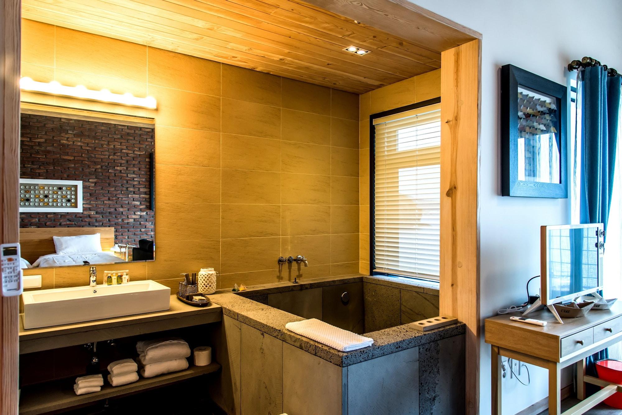 Zen Hideaway@Jeju Hotel Seogwipo Bagian luar foto
